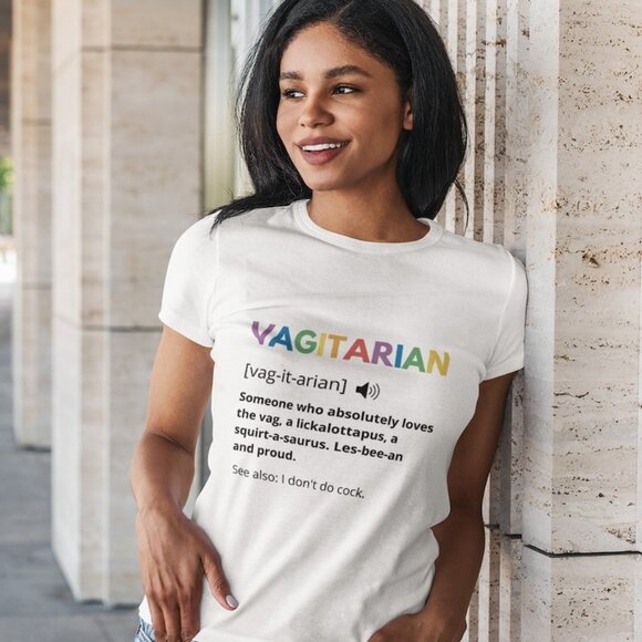 Funny Rude Lesbian Gift Crew Neck Gay T-shirt - Vagitarian Unique T Shirts - Picture 1 of 3